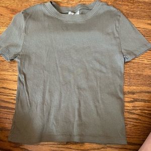 CROPPED T-SHIRT